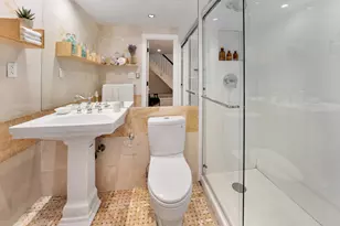 127 4th Pl, New York City, NY 11231 - Photo 9