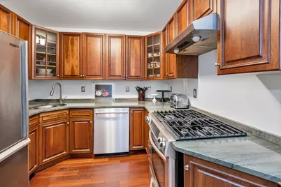 127 4th Place #1B, New York City, NY 11231 - Photo 5