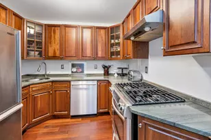 127 4th Pl, New York City, NY 11231 - Photo 5