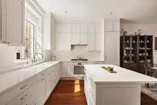 362 W 19th St, New York City, NY 10011 - Photo 19