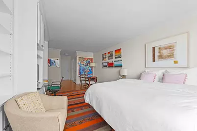 117 E 57th Street #32F, New York City, NY 10022 - Photo 3