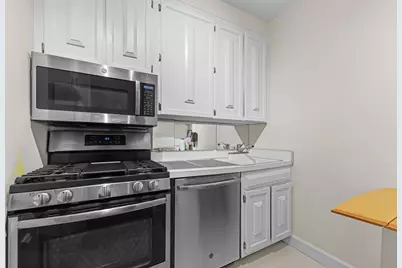 117 E 57th Street #32F, New York City, NY 10022 - Photo 11