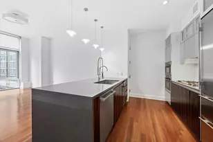243 W 60th St, New York City, NY 10023 - Photo 5