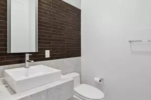 243 W 60th St, New York City, NY 10023 - Photo 13