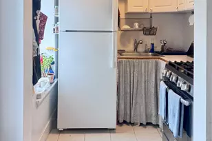 210 Hoyt St, New York City, NY 11217 - Photo 13