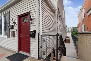 30-92 42nd St, New York City, NY 11103 - Photo 23