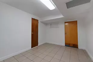 30-92 42nd St, New York City, NY 11103 - Photo 29