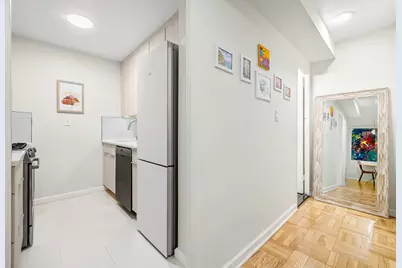 315 W 70th Street #14B2, New York City, NY 10023 - Photo 7