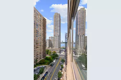 315 W 70th Street #14B2, New York City, NY 10023 - Photo 5