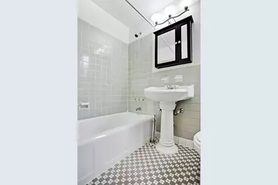 79-01 35th Avenue #4-F, Jackson Heights, NY 11372 - Photo 9