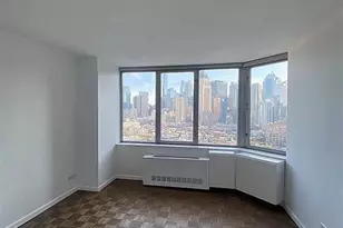 500 W 43rd St, New York City, NY 10036 - Photo 5