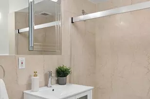 205 E 76th St, New York City, NY 10021 - Photo 13