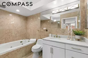 205 E 76th St, New York City, NY 10021 - Photo 11