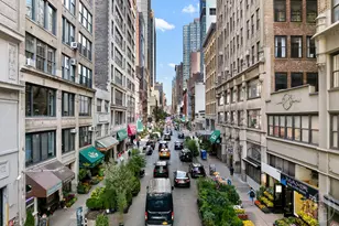 133 W 28th St, New York City, NY 10001 - Photo 11
