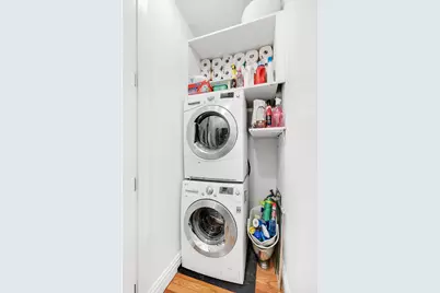 330 E 70th Street #4E, New York, NY 10021 - Photo 9