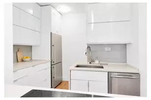 330 E 70th St, New York City, NY 10021 - Photo 9
