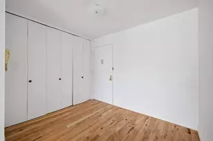 360 W 22nd St, New York City, NY 10011 - Photo 11