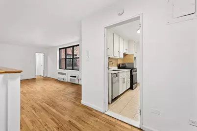 185 Prospect Park SW #304, Brooklyn, NY 11218 - Photo 3