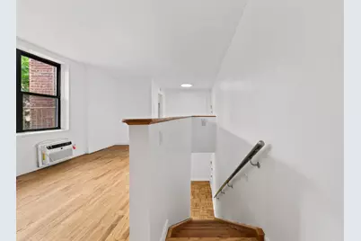 185 Prospect Park SW #304, Brooklyn, NY 11218 - Photo 7