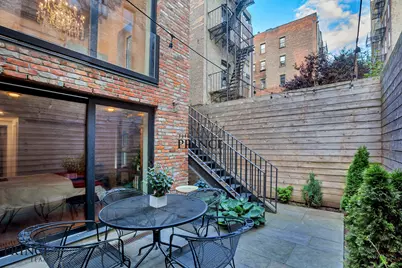 526 E 5th Street, New York City, NY 10009 - Photo 13