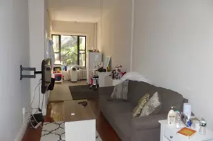 318 W 106th St, New York City, NY 10025 - Photo 11