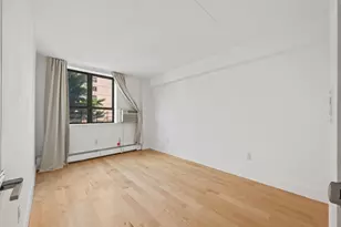 220 Manhattan Ave, New York City, NY 10026 - Photo 15