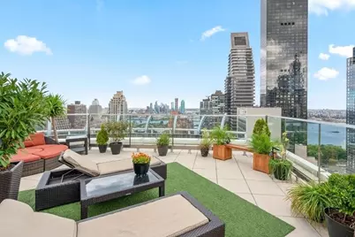 250 E 49th Street #12D, New York City, NY 10017 - Photo 9