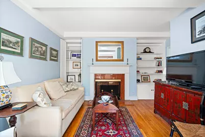 10 Mitchell Place #3A, New York, NY 10017 - Photo 3