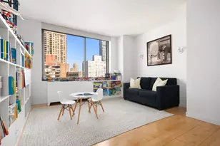 111 W 67th St, New York City, NY 10023 - Photo 9
