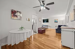 282 E 35th St, New York City, NY 11203 - Photo 7