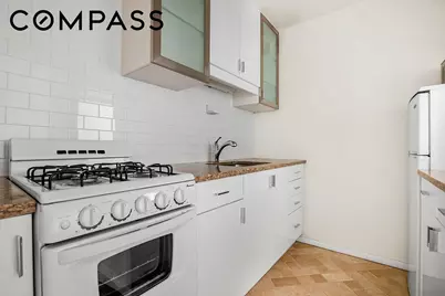77 Bleecker Street #614, New York, NY 10012 - Photo 5