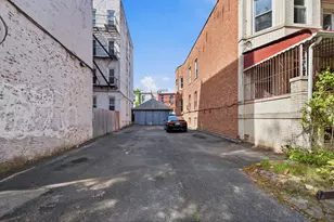 2331 Foster Ave, New York City, NY 11210 - Photo 21