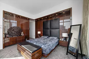 230 W 56th St, New York City, NY 10019 - Photo 9