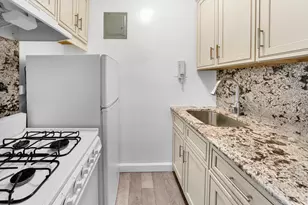 288 Lexington Ave, New York City, NY 10016 - Photo 5