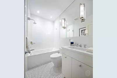 465 Park Avenue #18E, New York, NY 10022 - Photo 9