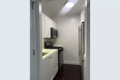 212 E 47th Street #27G, New York, NY 10017 - Photo 3