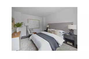 212 E 47th St, New York City, NY 10017 - Photo 3