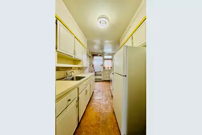 1842 Schieffelin Avenue #TWN, Bronx, NY 10466 - Photo 15