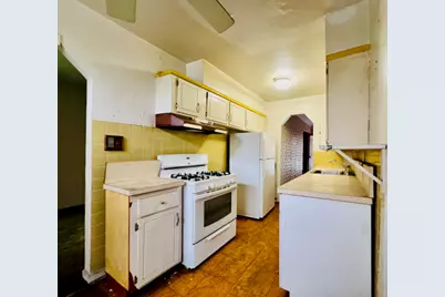 1842 Schieffelin Avenue #TWN, Bronx, NY 10466 - Photo 19