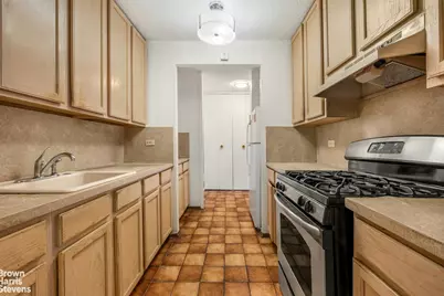 90 Beekman Street #3J, New York City, NY 10038 - Photo 5