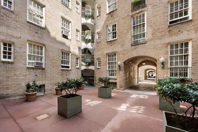 517 E 77th Street #2G, New York City, NY 10075 - Photo 9