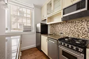 517 E 77th St, New York City, NY 10075 - Photo 3