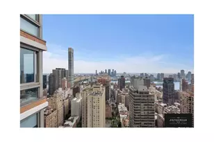 235 E 55th St, New York, NY 10022 - Photo 1