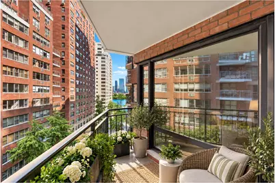 60 Sutton Place S #7KN, New York City, NY 10022 - Photo 1