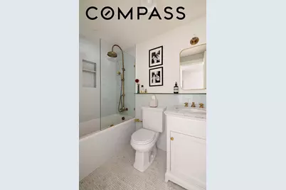 61 W 62nd Street #22D, New York City, NY 10023 - Photo 9