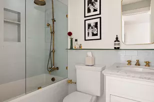 61 W 62nd St, New York City, NY 10023 - Photo 9