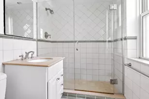 205 E 63rd St, New York City, NY 10065 - Photo 9