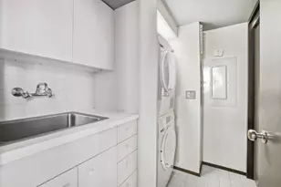 682 6th Ave, New York City, NY 10010 - Photo 19