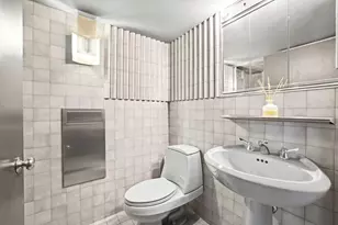 682 6th Ave, New York City, NY 10010 - Photo 17