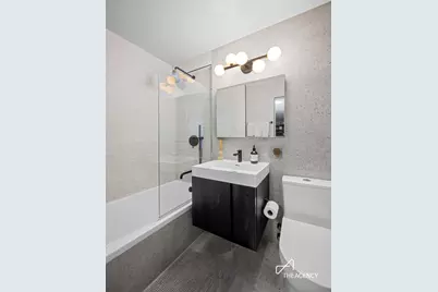 200 E 84th Street #3G, New York, NY 10028 - Photo 9